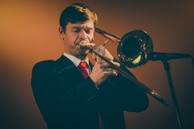 Thomas Poscharsky spielt Posaune bei JAZZACUDA